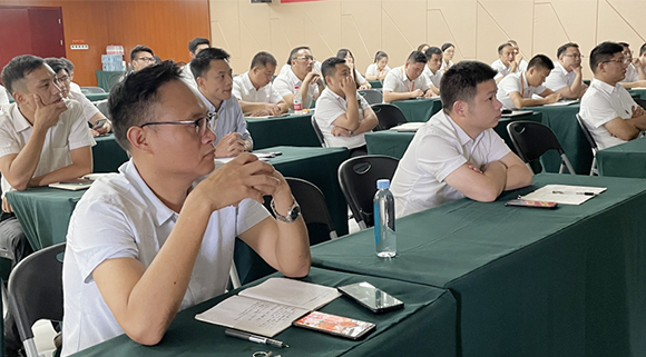 乘勢(shì)而上，聚力前行！科恩集成灶營銷系統(tǒng)半年度總結(jié)會(huì)，全力以赴備戰(zhàn)2021下半年！